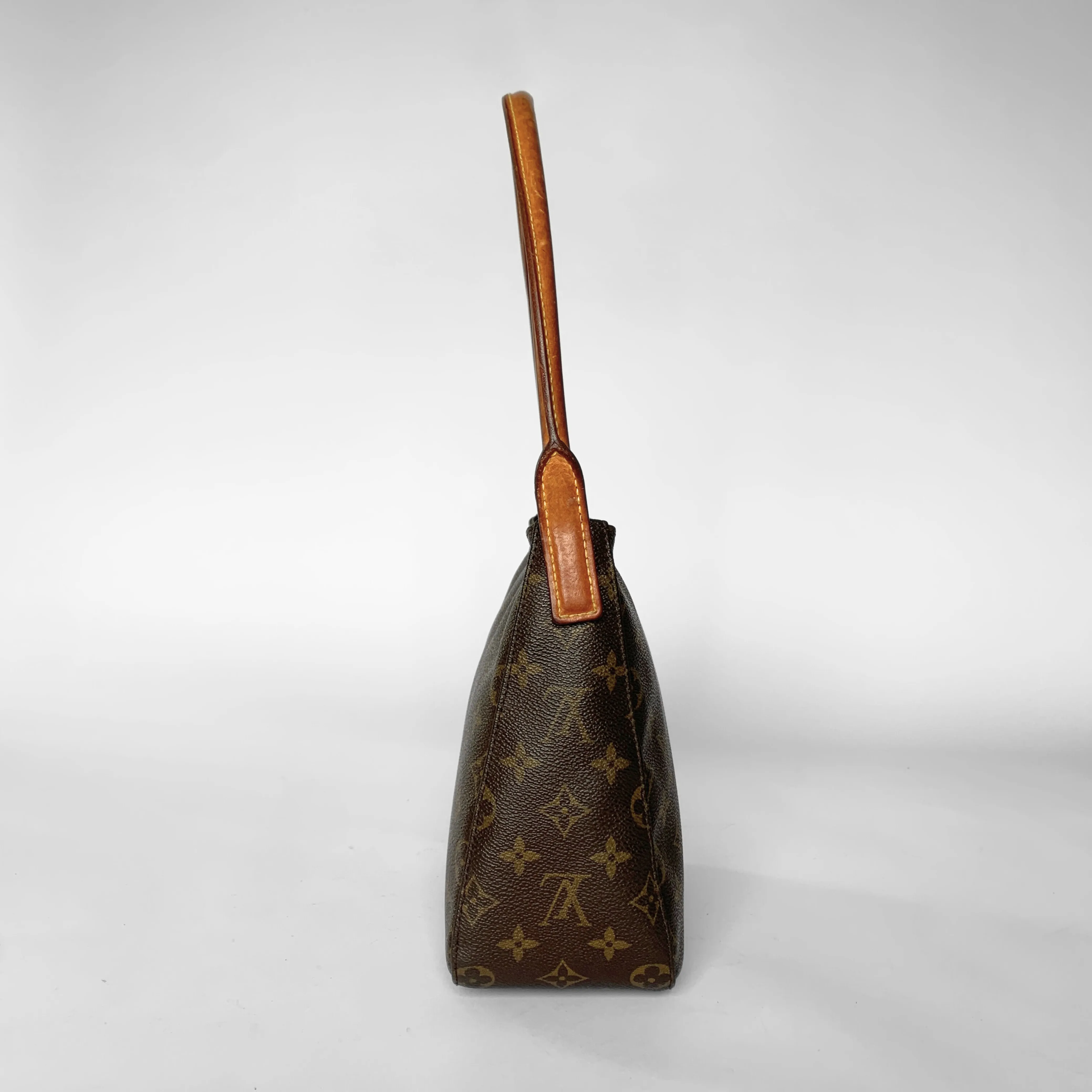 Louis Vuitton Looping MM Monogram Canvas