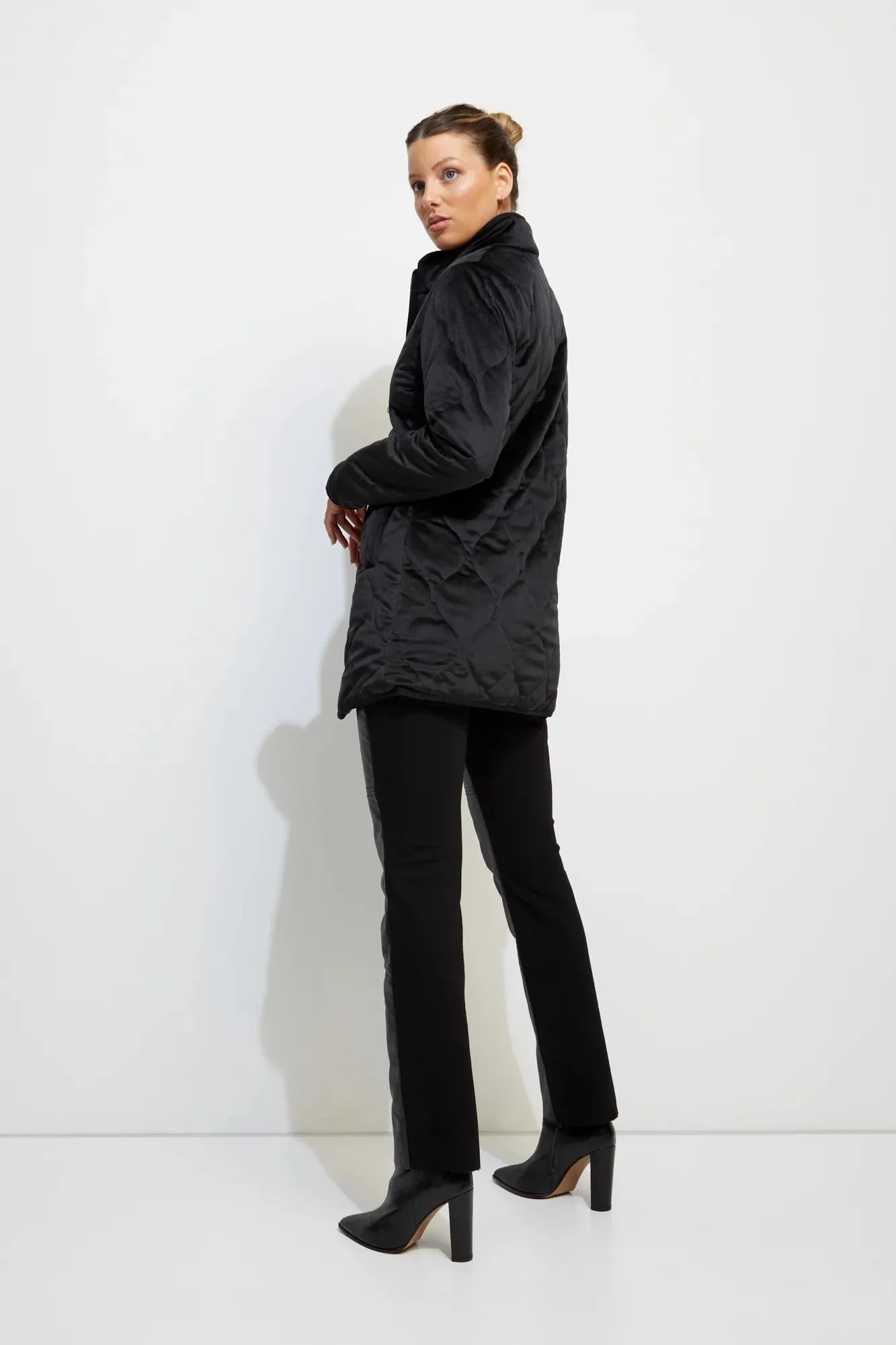 Moon Shadow Coat | Black